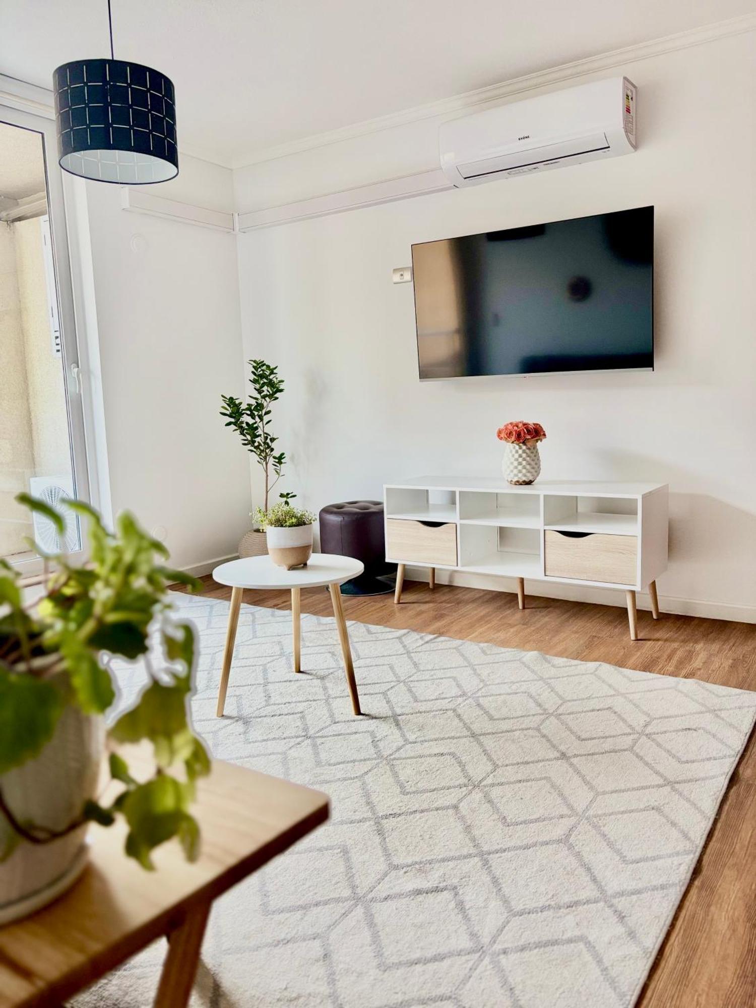 Departamento 2 Con Estacionamiento Y Aire Acondicionado Apartamento Los Ángeles